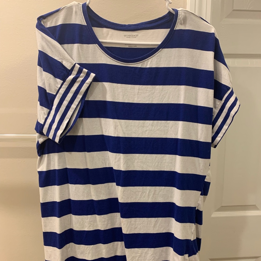 XL Blue and White Striped Tee